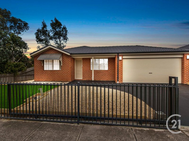 16 Caitlin Drive, Pakenham VIC 3810