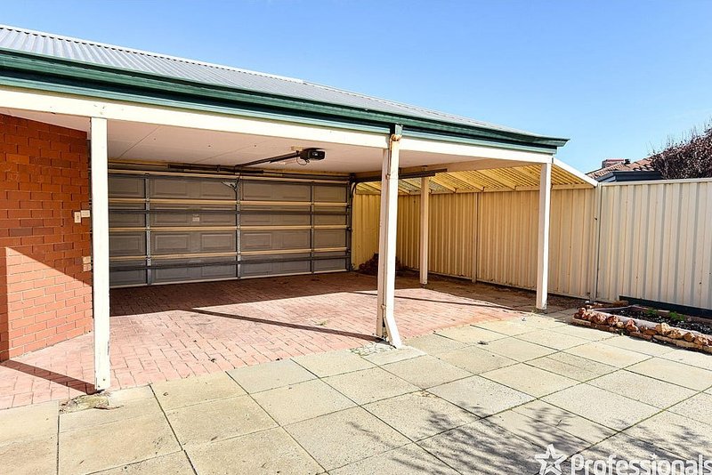 Photo - 16 Caliso Court, Warnbro WA 6169 - Image 17