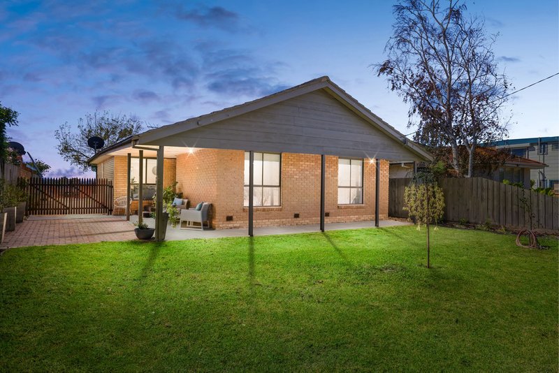 Photo - 16 Callanan Grove, Werribee South VIC 3030 - Image 18