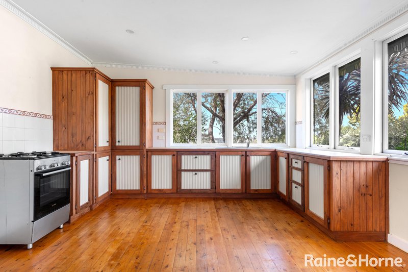 Photo - 16 Cambewarra Road, Bomaderry NSW 2541 - Image 3