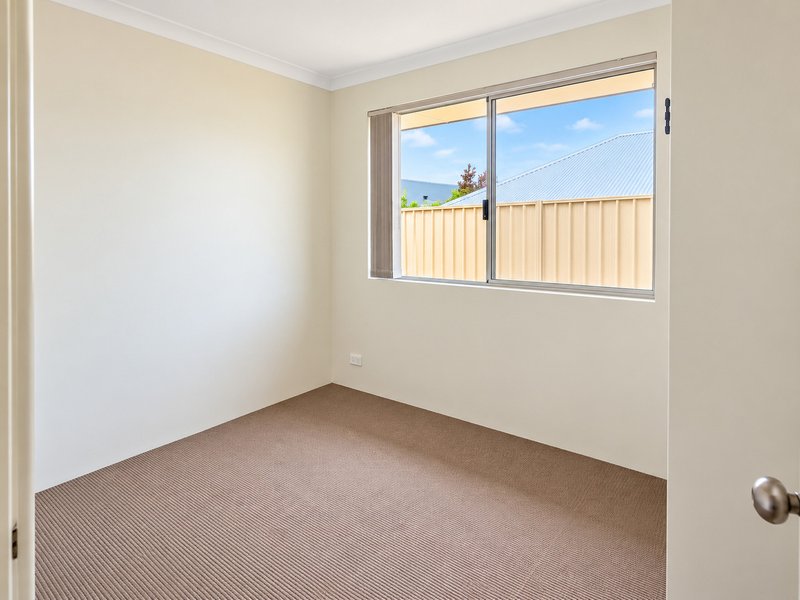 Photo - 16 Camborne Approach, Bertram WA 6167 - Image 11