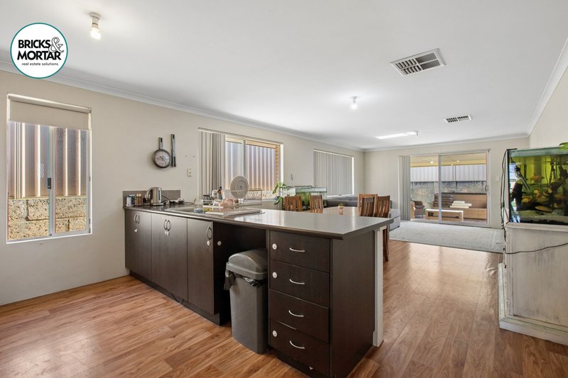 Photo - 16 Camborne Approach, Bertram WA 6167 - Image 4