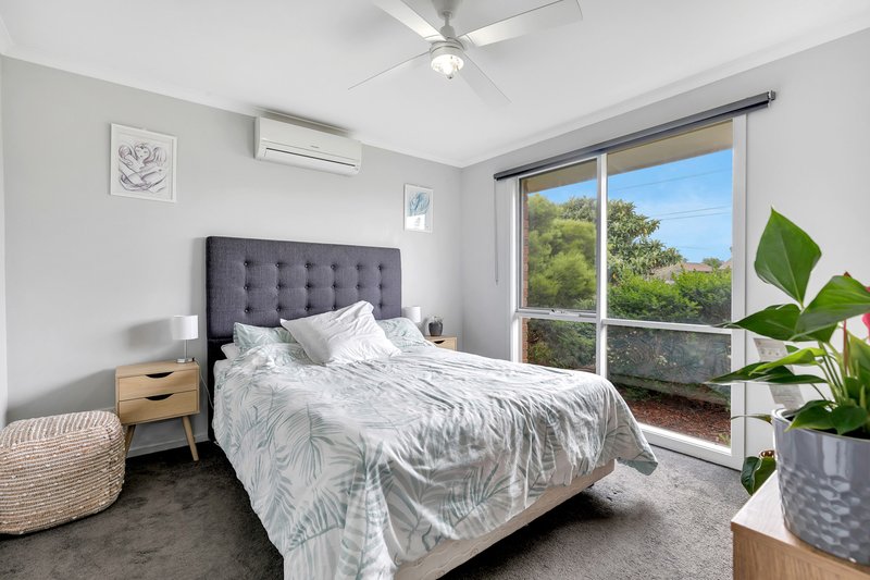 Photo - 16 Cameron Drive, Hoppers Crossing VIC 3029 - Image 5