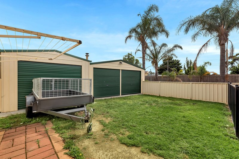 Photo - 16 Cameron Drive, Hoppers Crossing VIC 3029 - Image 10