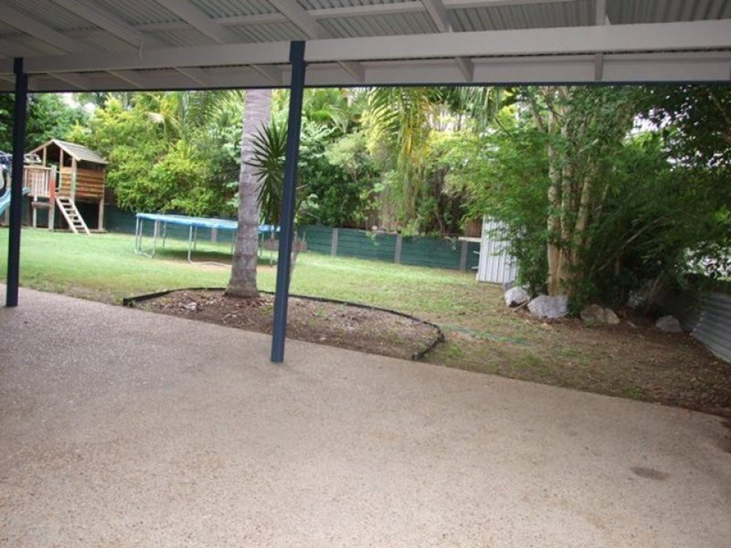 Photo - 16 Canberra Street, Clinton QLD 4680 - Image 23