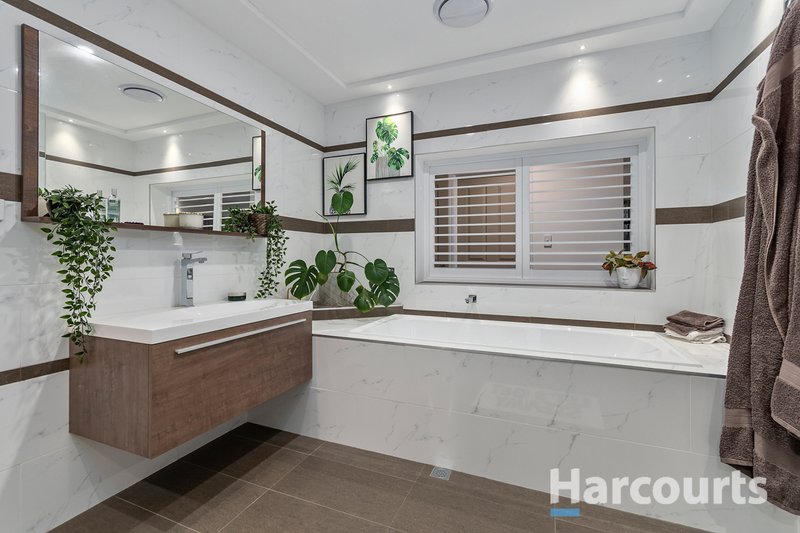 Photo - 16 Canterbury Circle, Currambine WA 6028 - Image 18