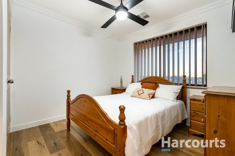 Photo - 16 Canterbury Circle, Currambine WA 6028 - Image 19