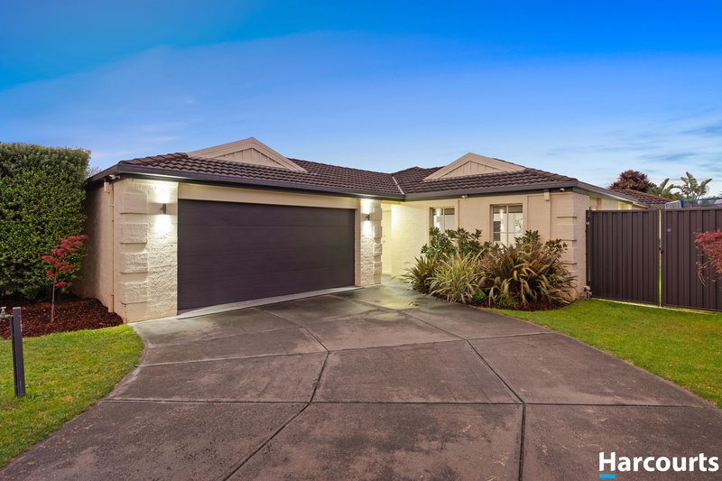 16 Canterbury Close, Rowville VIC 3178