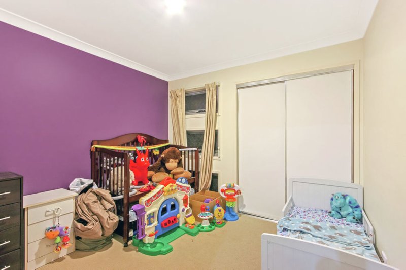 Photo - 16 Caper White Court, Kallangur QLD 4503 - Image 6