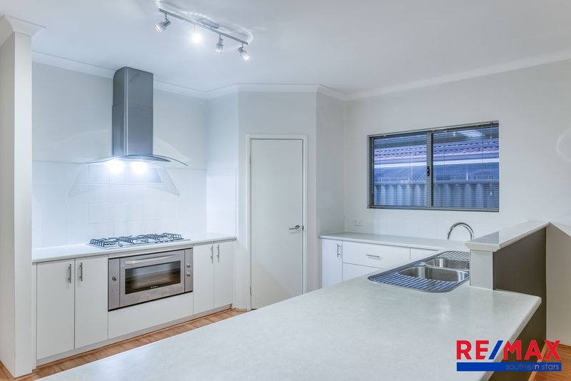 Photo - 16 Carmichael Street, Beckenham WA 6107 - Image 2