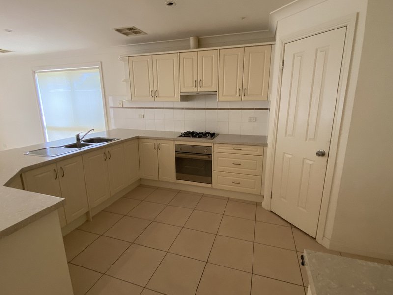 Photo - 16 Carnarvon Parade, West Croydon SA 5008 - Image 3