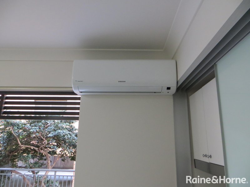 Photo - 16 Caroline Street, Westmead NSW 2145 - Image 4