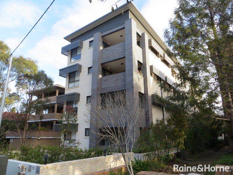 Photo - 16 Caroline Street, Westmead NSW 2145 - Image 7