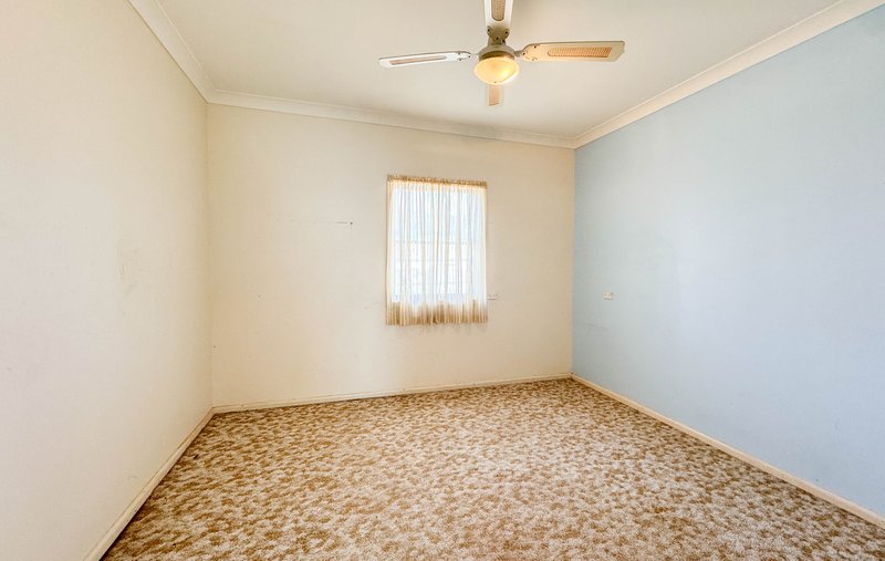 Photo - 16 Carrington Street, Parkes NSW 2870 - Image 6