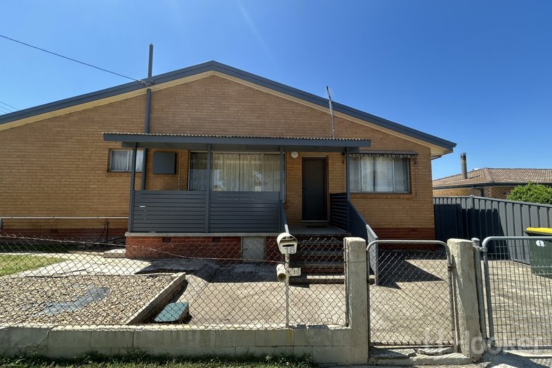 16 Carrington Street, Queanbeyan NSW 2620