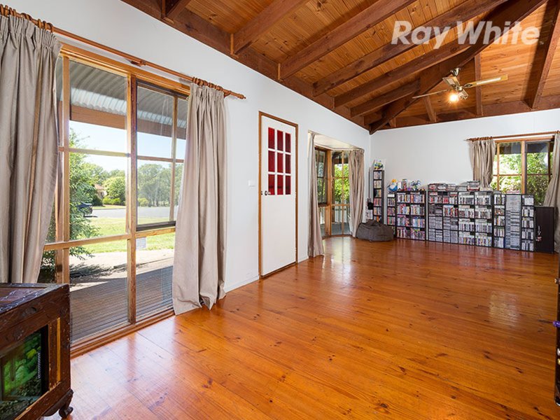 Photo - 16 Carson Drive, Corowa NSW 2646 - Image 3