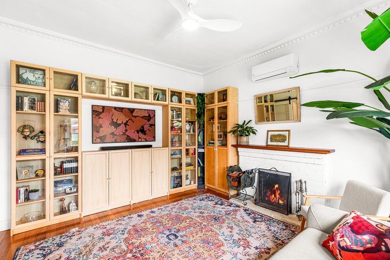 Photo - 16 Carter Crescent, Werribee VIC 3030 - Image 4