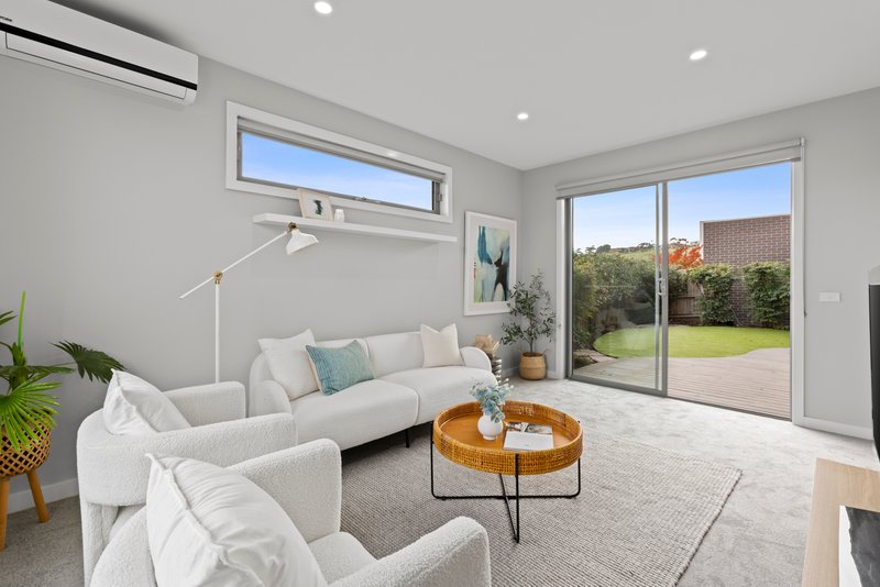 Photo - 16 Casey Boulevard, Fyansford VIC 3218 - Image 7