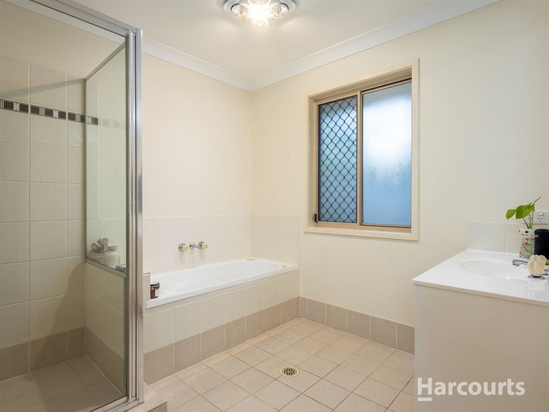 Photo - 16 Cassia Street, Bray Park QLD 4500 - Image 9