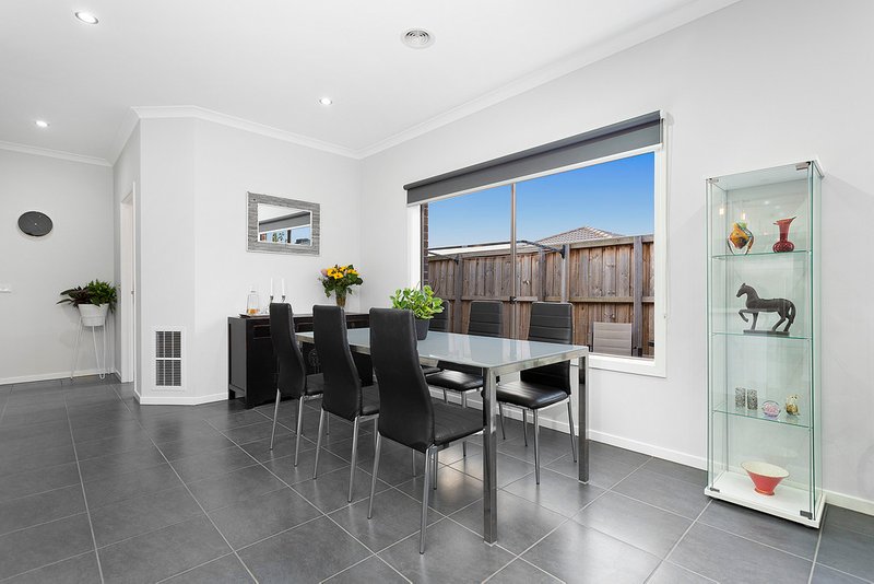 Photo - 16 Castello Street, Mernda VIC 3754 - Image 7