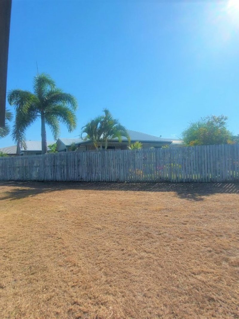 Photo - 16 Catalina Court, Bowen QLD 4805 - Image 24