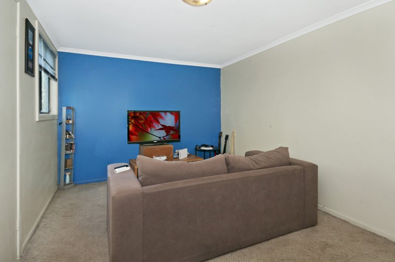 Photo - 16 Catalina St , Loganlea QLD 4131 - Image 8