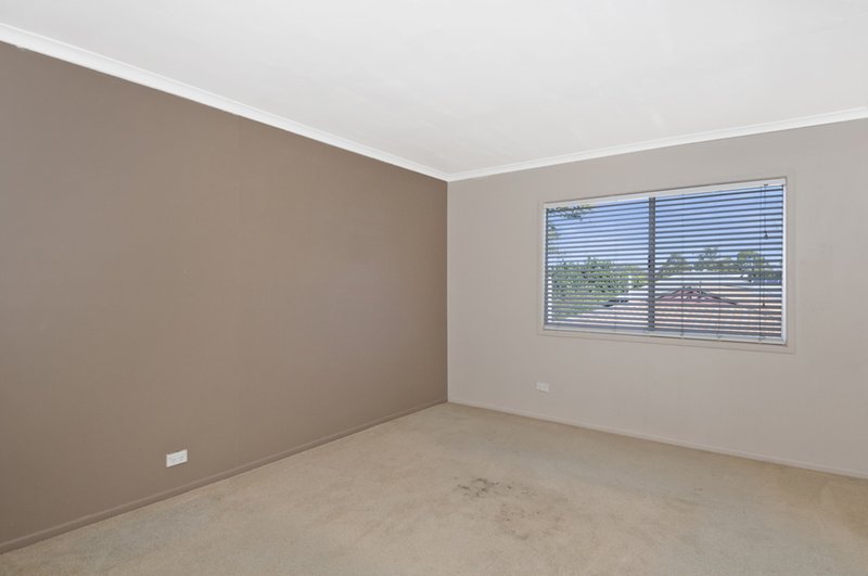 Photo - 16 Catalina St , Loganlea QLD 4131 - Image 12