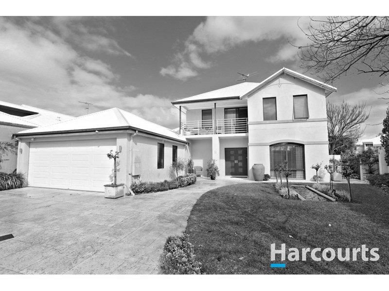 16 Cervantes Drive, Erskine WA 6210