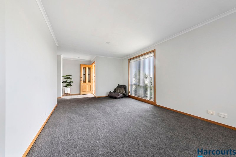 Photo - 16 Chablis Court, Latrobe TAS 7307 - Image 5