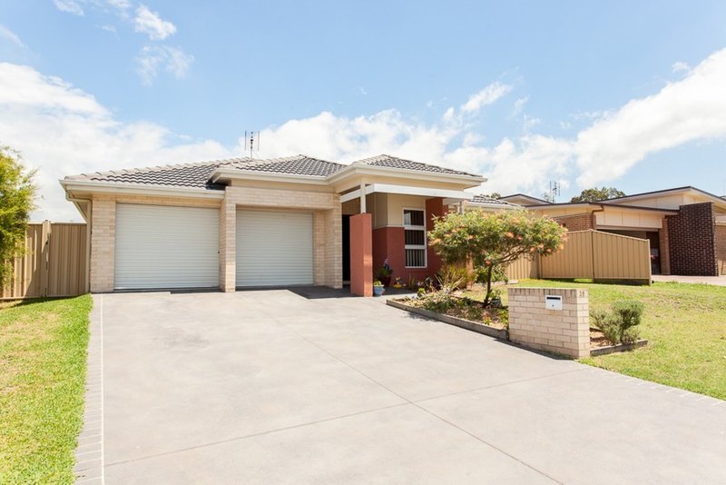 16 Chablis Drive, Cessnock NSW 2325