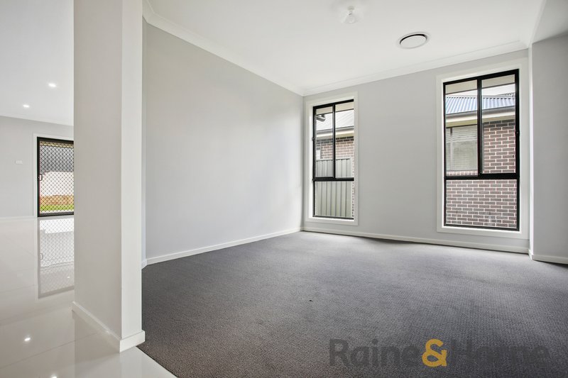 Photo - 16 Chalker Street, Thirlmere NSW 2572 - Image 3