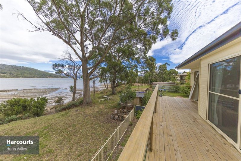 Photo - 16 Challis Crescent, Deep Bay TAS 7112 - Image 8