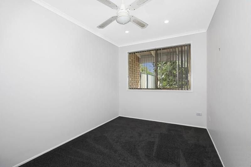 Photo - 16 Chambery Road, Petrie QLD 4502 - Image 11