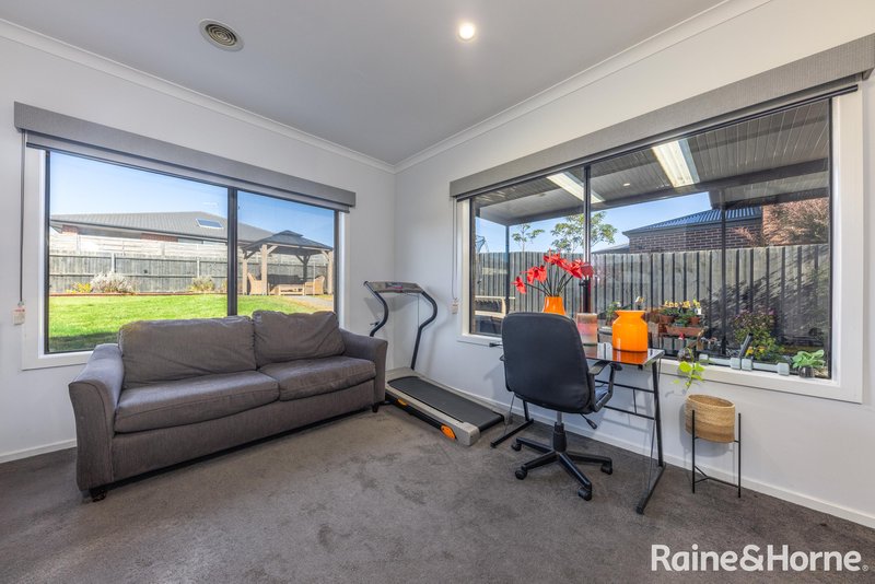 Photo - 16 Cherry Ballart Road, Gisborne VIC 3437 - Image 15