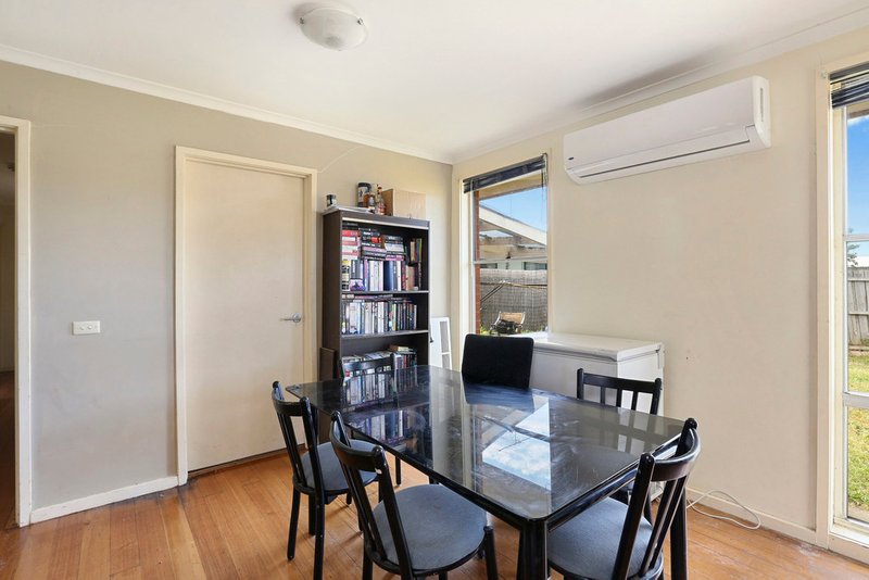 Photo - 16 Cheshire Street, Corio VIC 3214 - Image 4