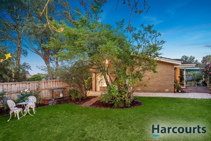 Photo - 16 Chichester Square, Wantirna VIC 3152 - Image 9