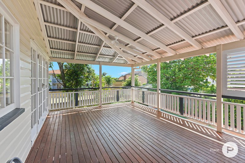 Photo - 16 Childs Street, Clayfield QLD 4011 - Image 6