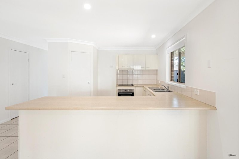Photo - 16 Chippendale Crescent, Currumbin Waters QLD 4223 - Image 7