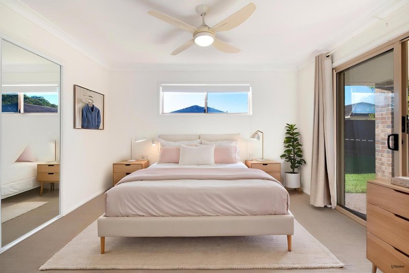 Photo - 16 Chippendale Crescent, Currumbin Waters QLD 4223 - Image 9