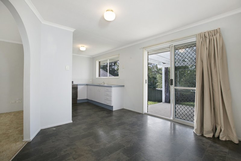 Photo - 16 Chiseldon Street, Alexandra Hills QLD 4161 - Image 7