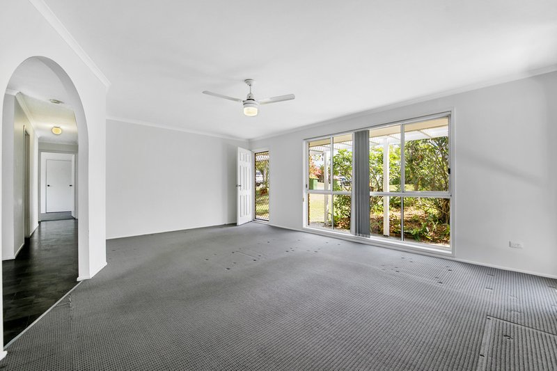 Photo - 16 Chiseldon Street, Alexandra Hills QLD 4161 - Image 3