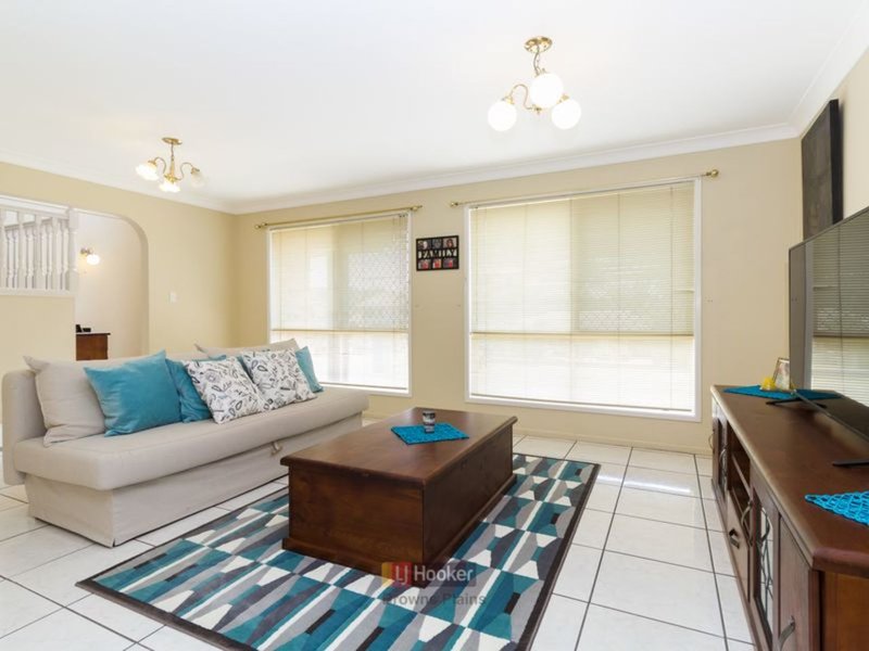 Photo - 16 Cianthus Street, Regents Park QLD 4118 - Image 5