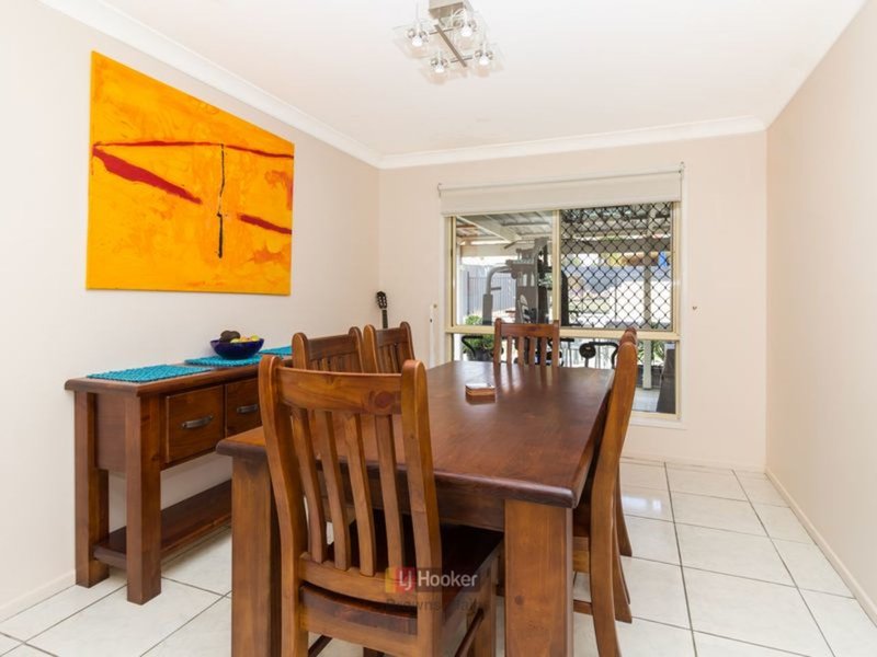 Photo - 16 Cianthus Street, Regents Park QLD 4118 - Image 6