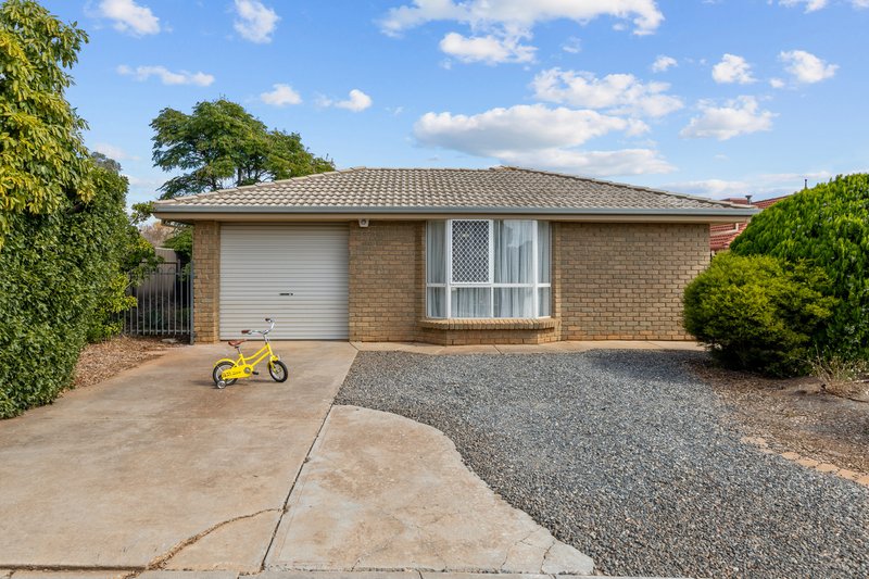 16 Cinnamon Grove, Blakeview SA 5114