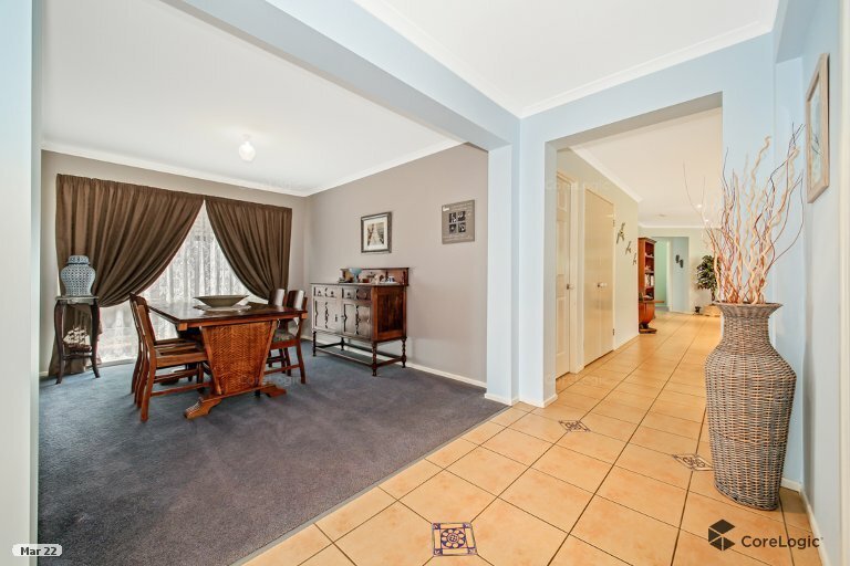 Photo - 16 Civetta Ct , Dakabin QLD 4503 - Image 6