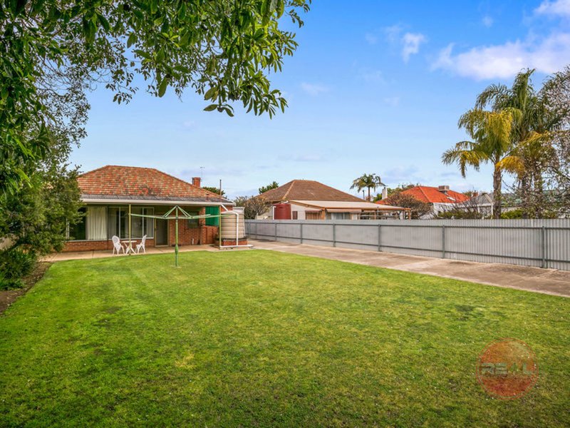 Photo - 16 Cliff Street, Glenelg East SA 5045 - Image 17