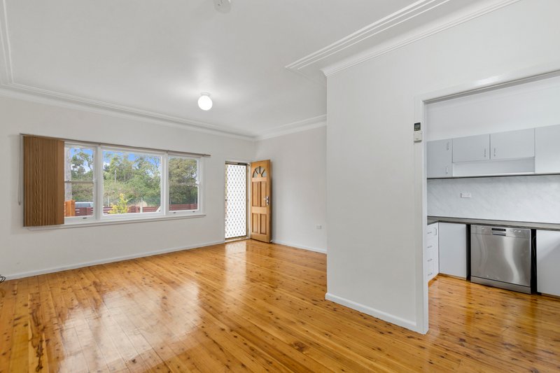 Photo - 16 Clifford Street, Fairy Meadow NSW 2519 - Image 2