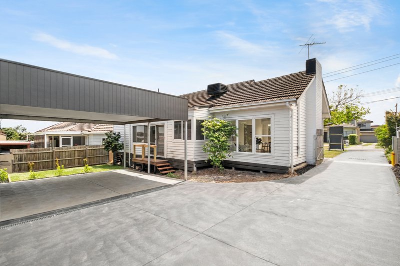 Photo - 1/6 Clovis Street, Oakleigh East VIC 3166 - Image 9