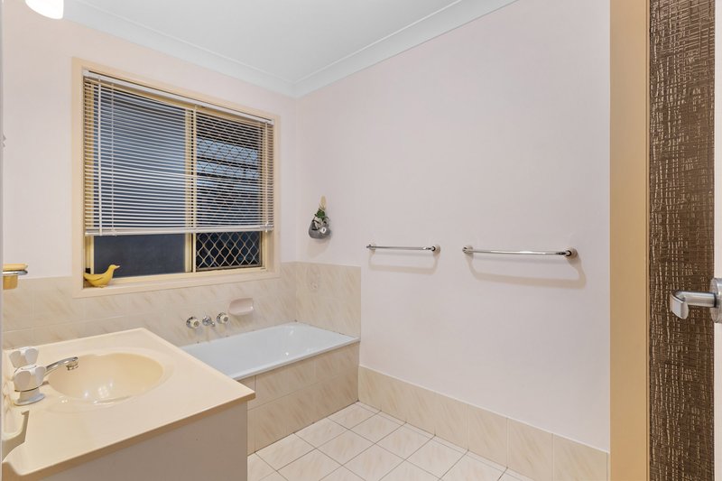 Photo - 16 Cobalt Drive, Bethania QLD 4205 - Image 15