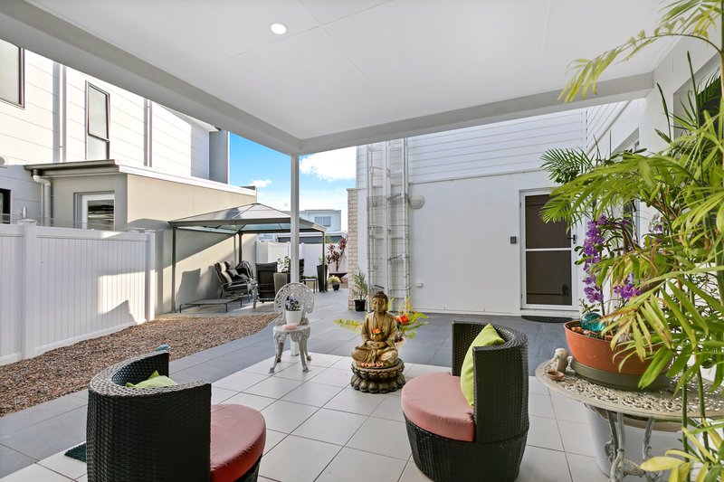 Photo - 16 Cobbold Lane, Maroochydore QLD 4558 - Image 16